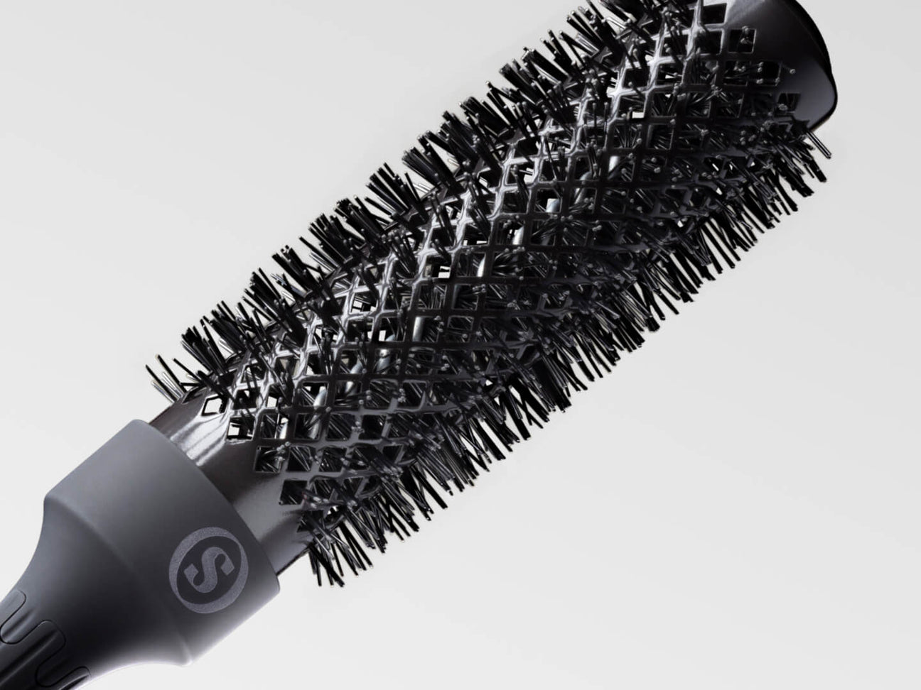 The Benefits of the HeatSense™ Round Brush for Faster Styling